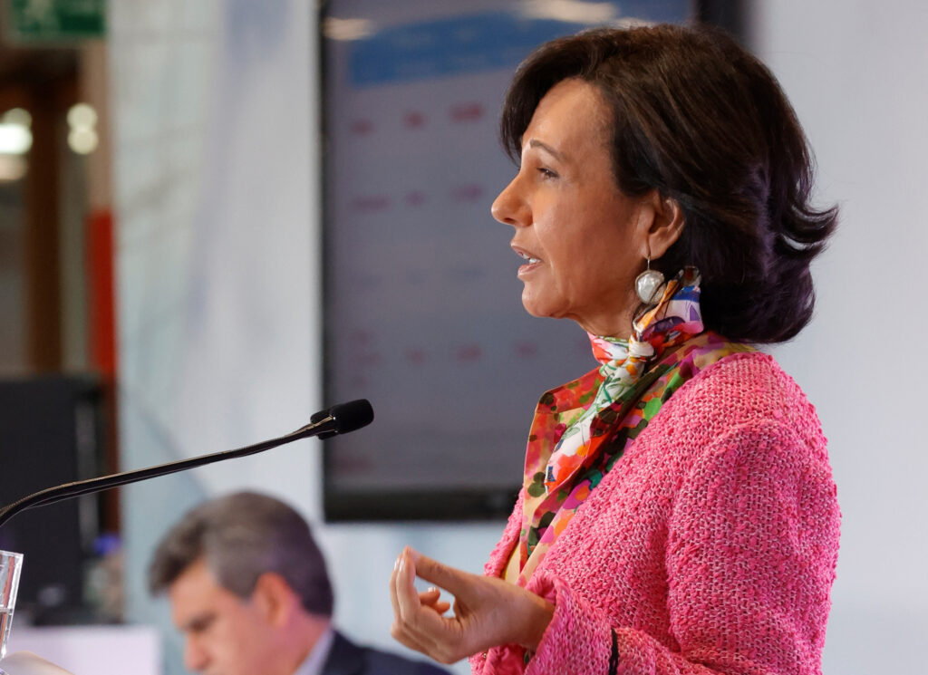 La presidenta de Banco Santander, Ana Botín, anuncia los resultados de la compañía en su sede de la Ciudad Financiera.  02/02/2022