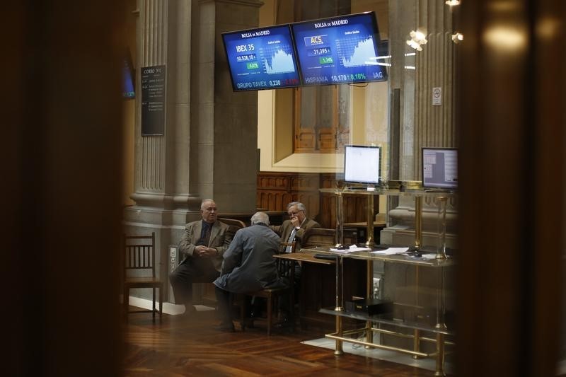 © Reuters. Las agencias intermedian en 7 de cada 10 operaciones inmobiliarias en España