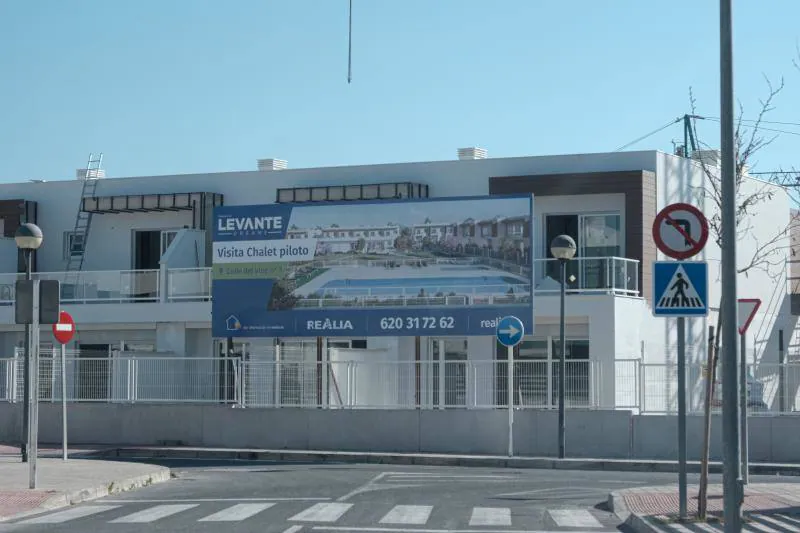 La provincia de Alicante necesita 90.000 pisos para cubrir la oferta de alquiler |  TodoAlicante